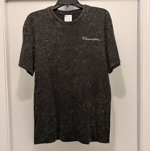 Champion t-shirt size medium